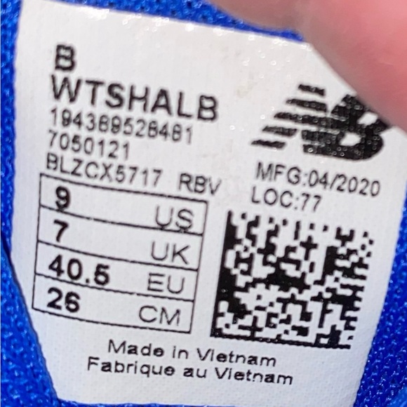 New Balance Shando trail shoes. Women’s size 9. - Picture 4 of 7